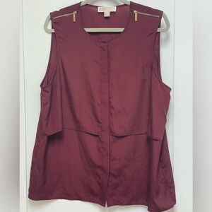 🥳BOGO! Michael Kors Burgundy Red Boxy Blouse Sleeveless Top Zip Shoulder Design.